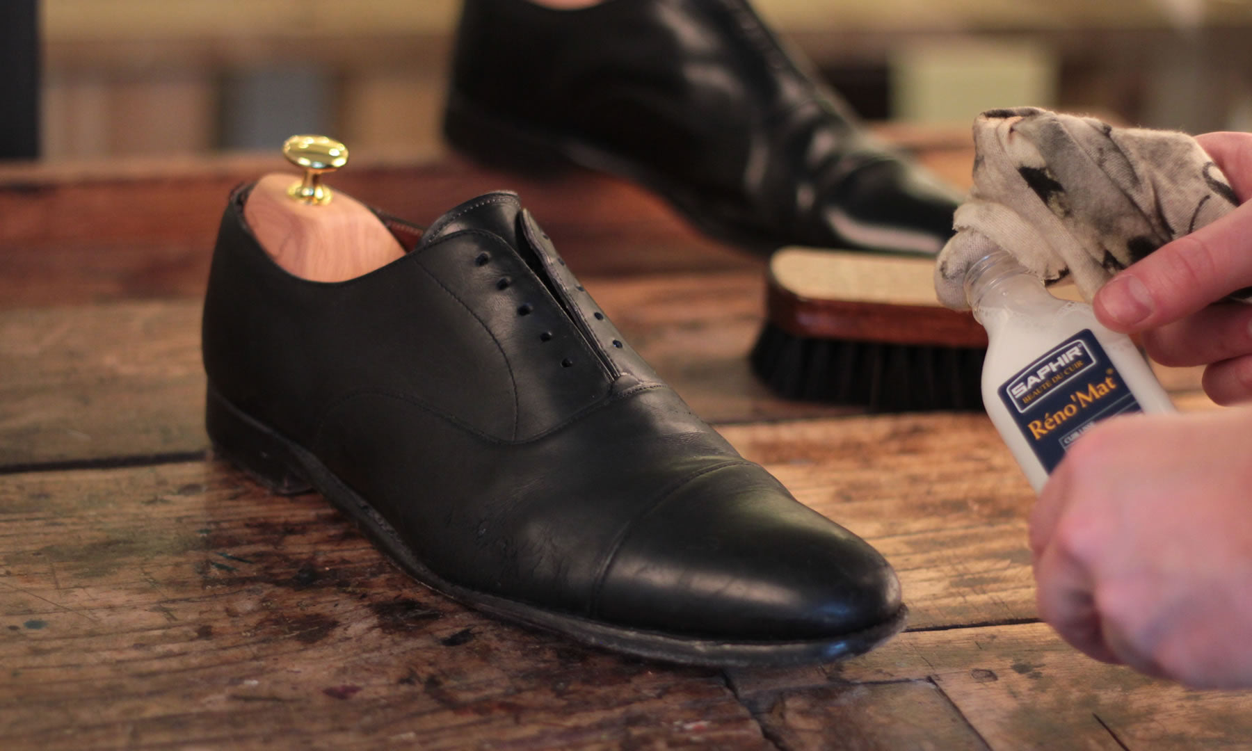 Understanding Saphir Leather Cleaners Understanding Saphir Leather Cleaners