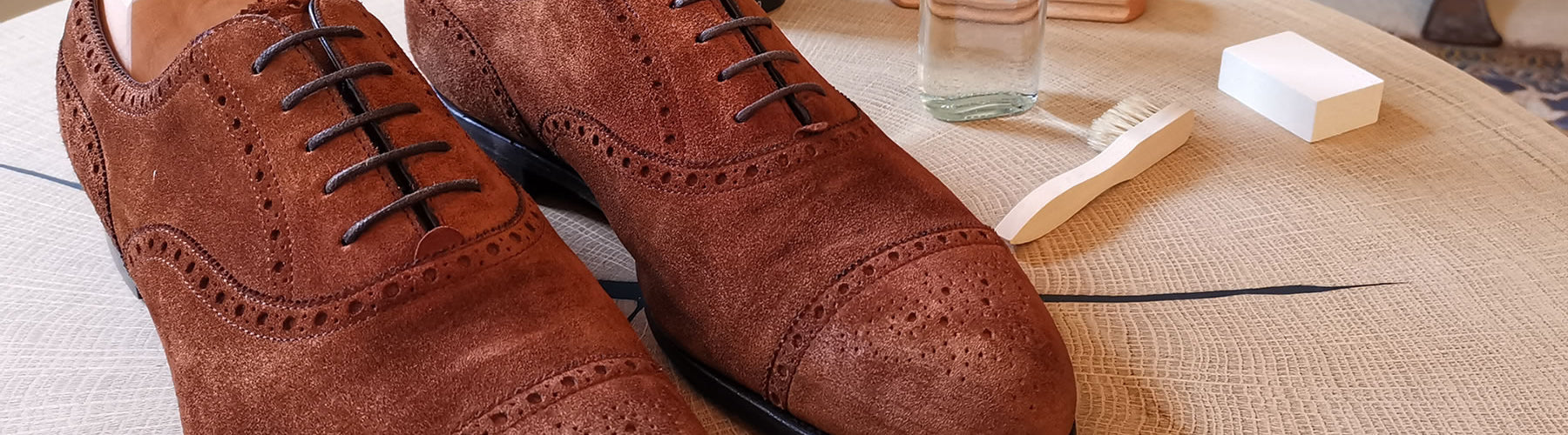 How to clean suede shoes