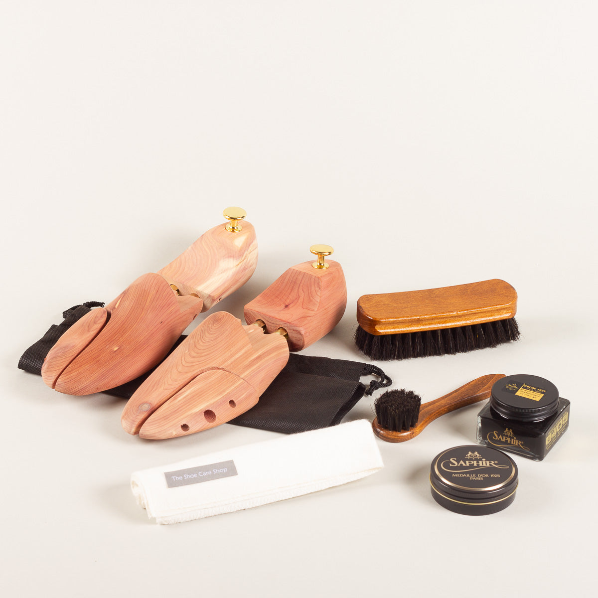 paster studio ビーニー　2点セット Saphir Médaille d'Or Shoe care starters set - deluxe