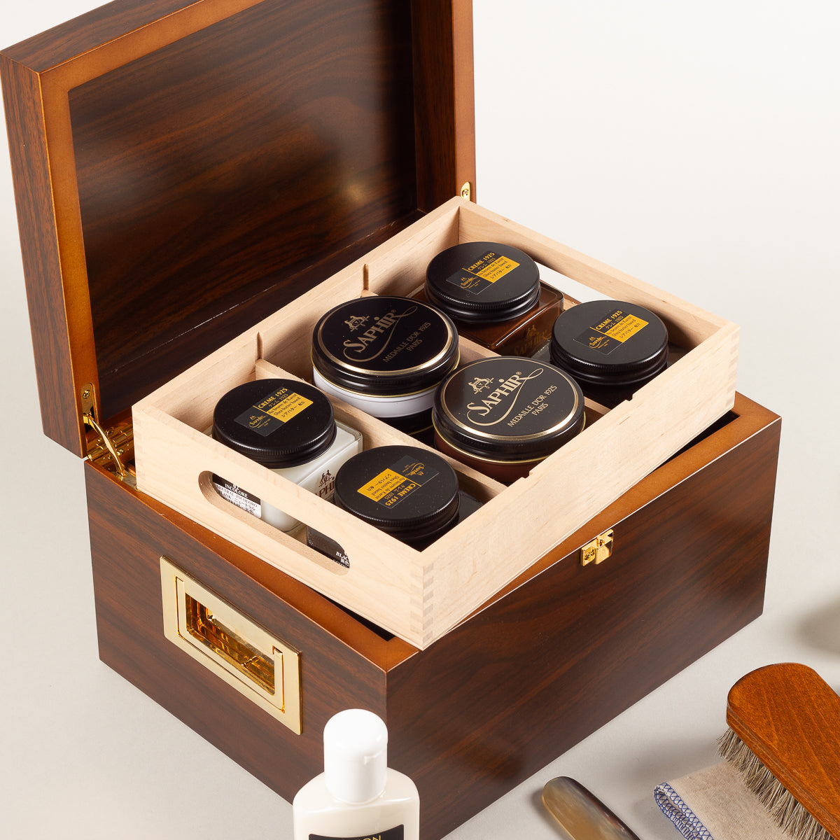 Saphir Médaille d'Or Shoe care valet Saphir Deluxe+ - cherrywood