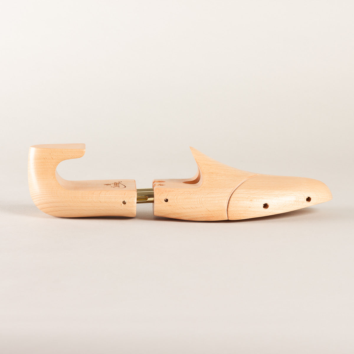 Saphir Médaille d'Or Beechwood shoe trees Saphir Médaille d'Or Beechwood shoe trees