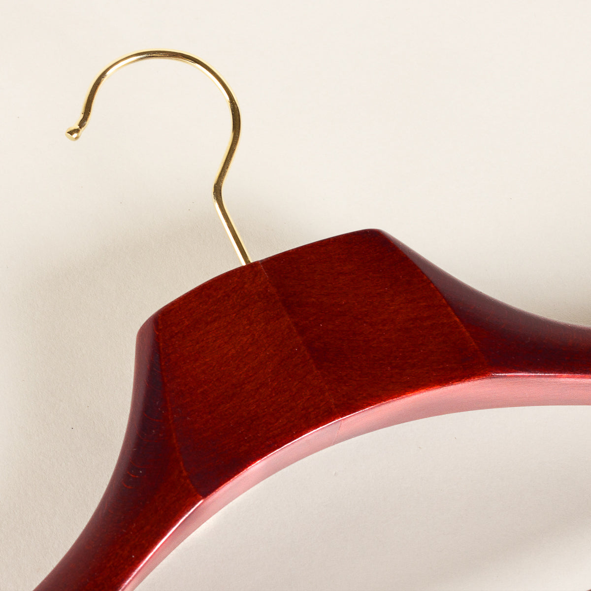 Suit and jacket hanger deluxe - mahogany with trouser bar