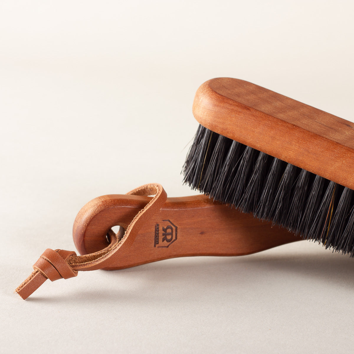 The Shoe Care Shop Cashmere brush with handle