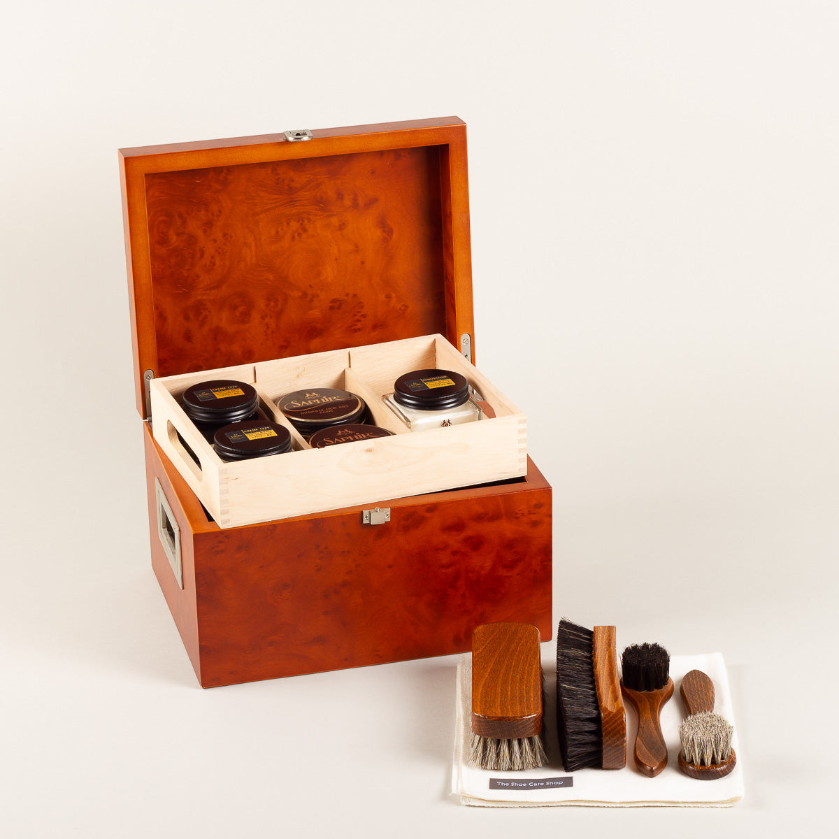 Saphir Médaille d'Or Shoe care valet Saphir Deluxe - walnut